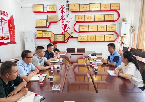 乌堂村调研.jpg